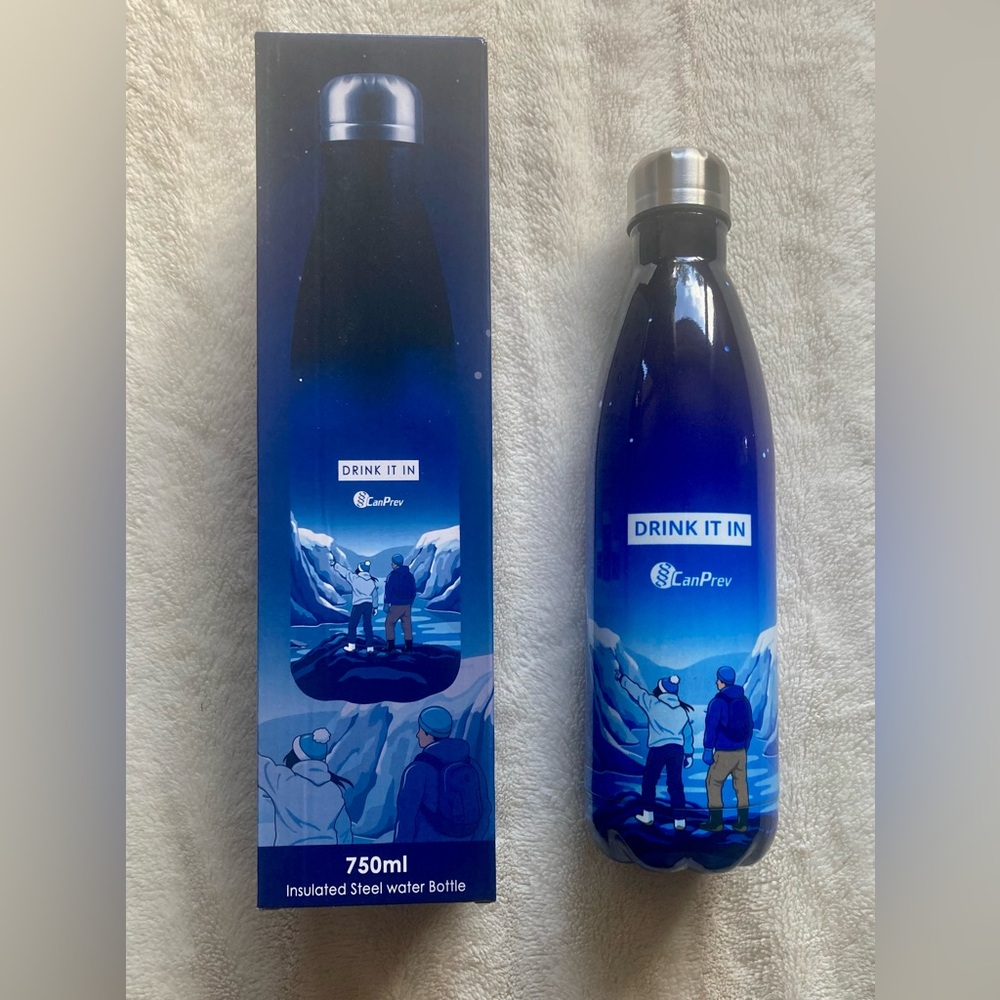 Insulated Stainless Steel Water Bottle - 750ml - New In Box